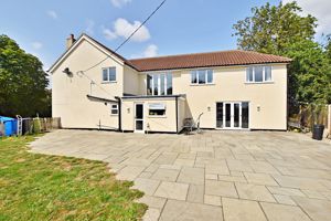 Photo 26- click for photo gallery